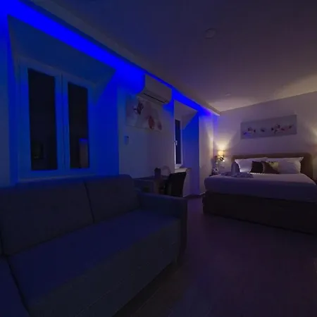 فندق مبيت وإفطار Radic 3*