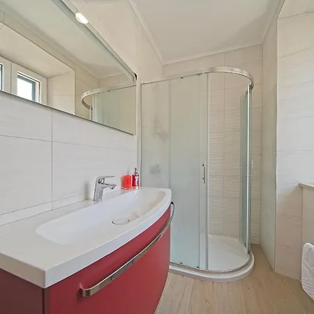 Couette-café Radic 3*